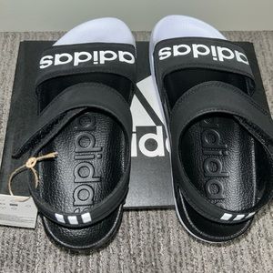Adidas sandals | women’s 6